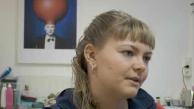Den hårhängande cirkusartisten